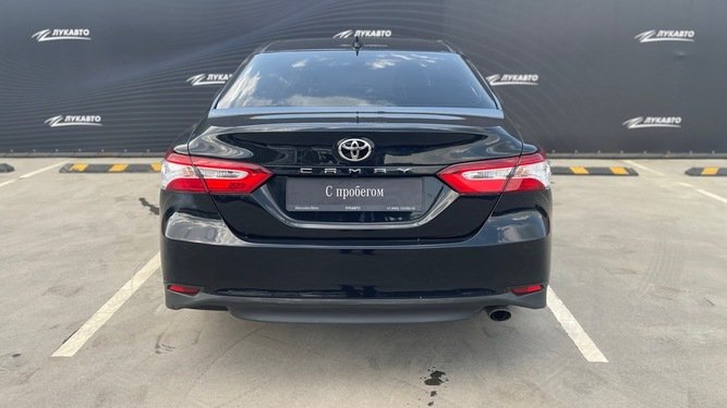Camry, VIII (XV70)