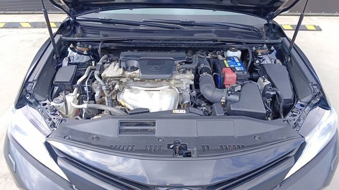 Camry, VIII (XV70)