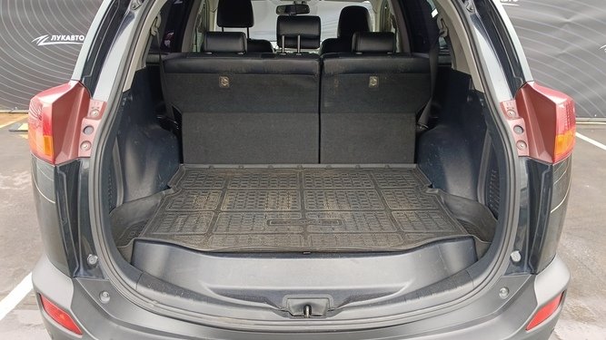 RAV4, IV (XA40)