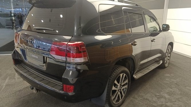 Land Cruiser, 200 Series Рестайлинг 2
