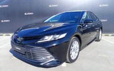 Camry, VIII (XV70)