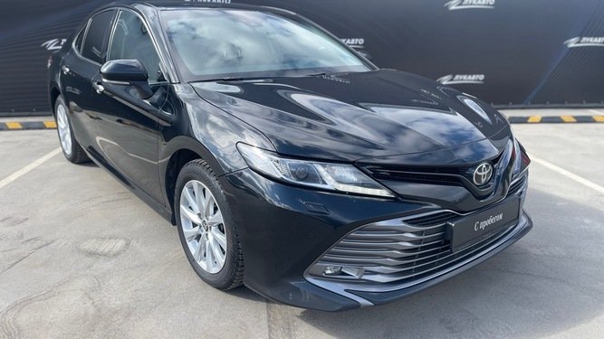 Camry, VIII (XV70)