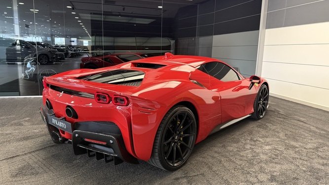 SF90 Stradale, I