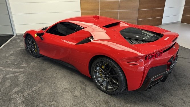 SF90 Stradale, I