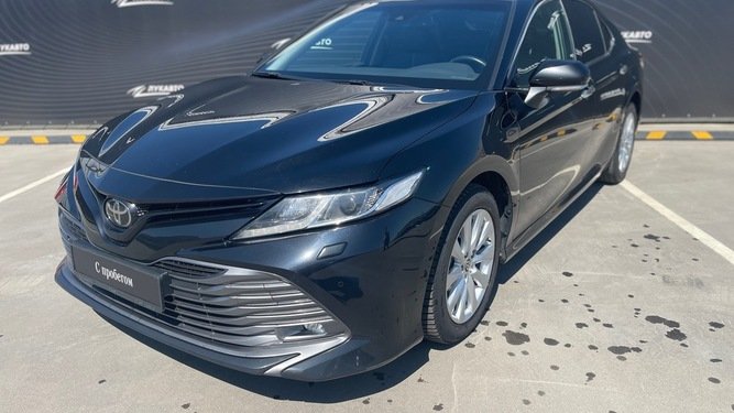 Camry, VIII (XV70)