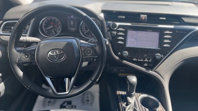 Camry, VIII (XV70)