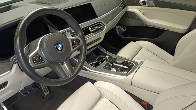 X7, I (G07)