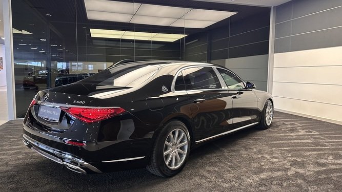 Mercedes-Maybach S 560 4MATIC