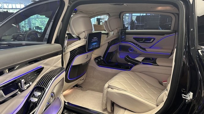 Mercedes-Maybach S 560 4MATIC