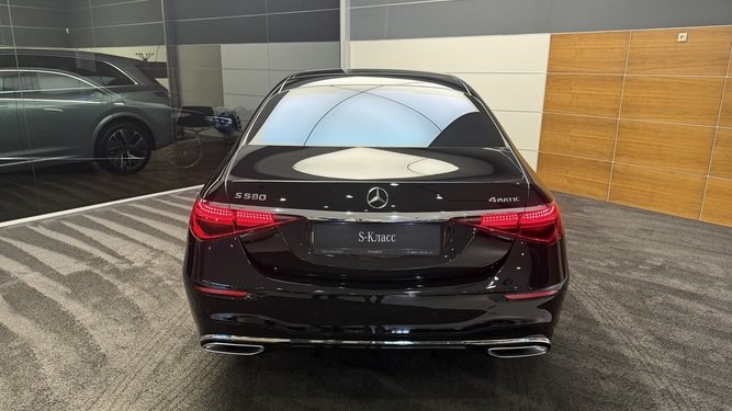 S 560 4MATIC