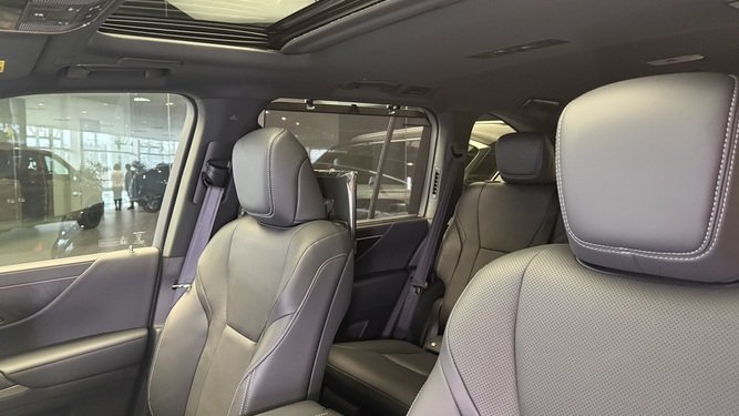 Lexus LX, IV