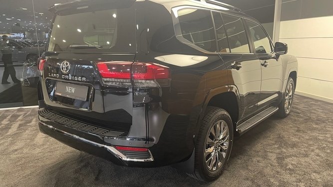 Toyota Land Cruiser, 300 Series