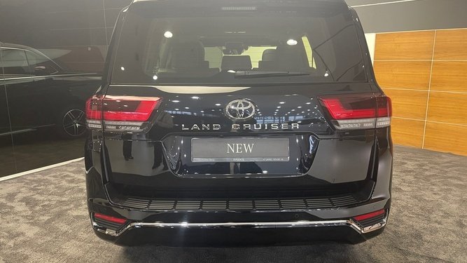 Toyota Land Cruiser, 300 Series