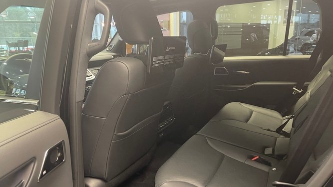 Toyota Land Cruiser, 300 Series